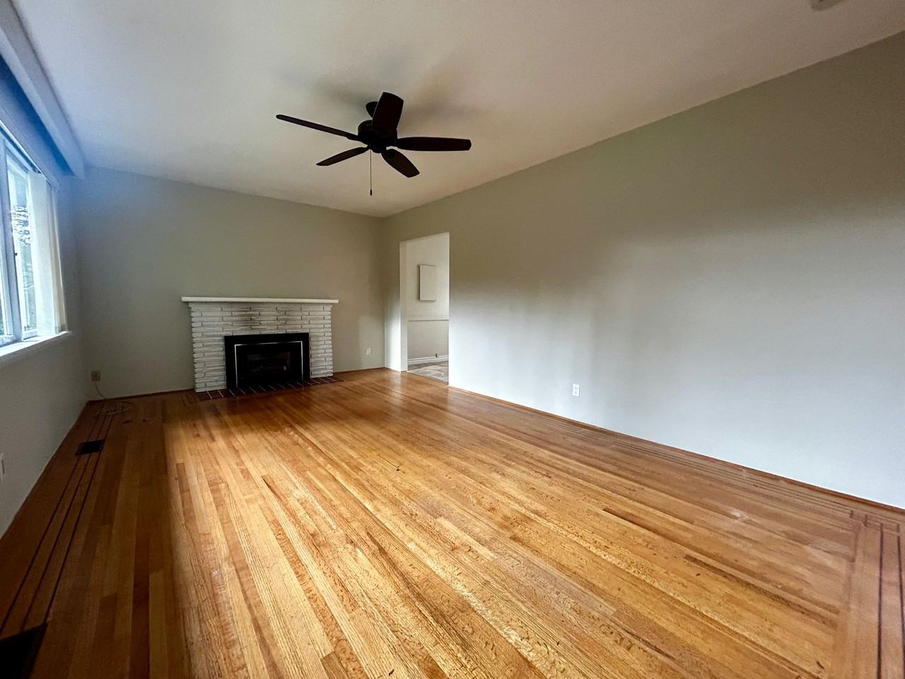 618 17th St E #1 - Photo 2 of 30