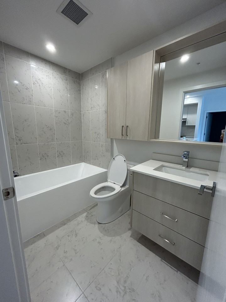 13858 108 Ave #E217 - Photo 5 of 10