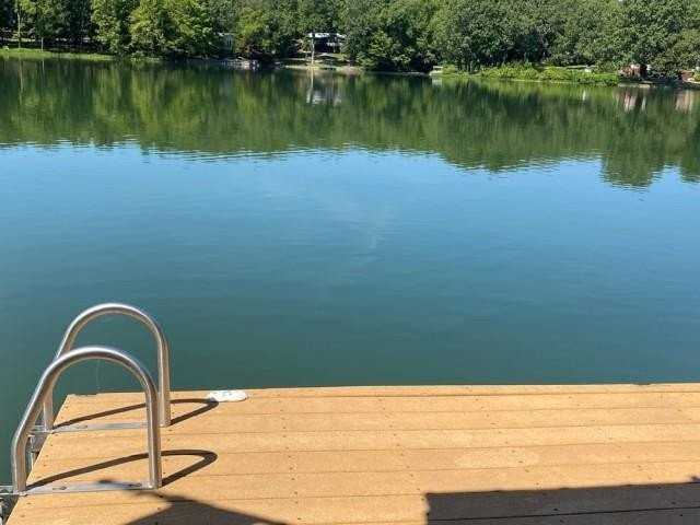 194 East Lakeshore Drive - Photo 3 of 21