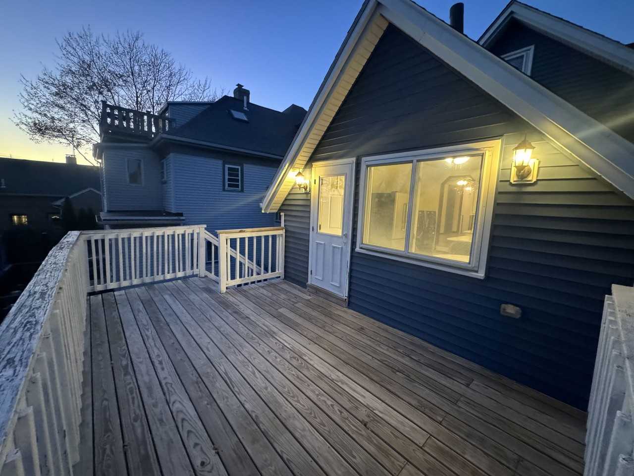 19 Underhill St - Photo 3 of 8