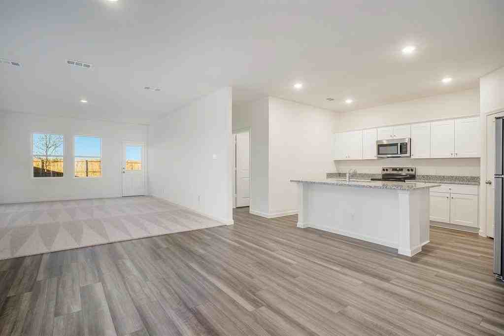 402 Valley View Drive #402 - Photo 6 of 25