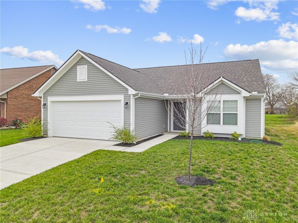 1109 Plymouth Ave - Photo 3 of 33