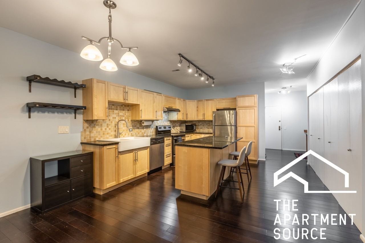 780 S Federal St #205