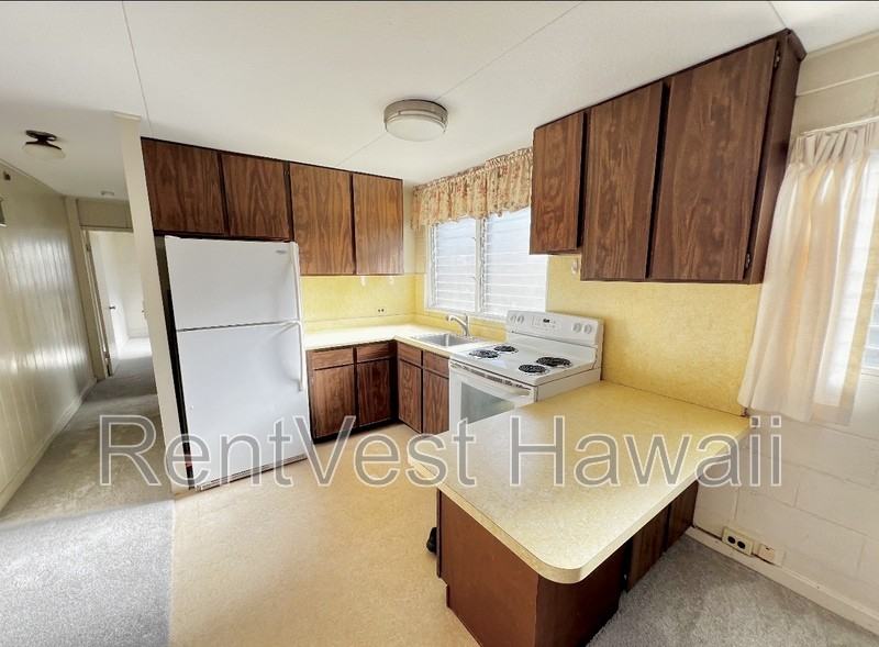 1243 16th Ave #A - Photo 3 of 11