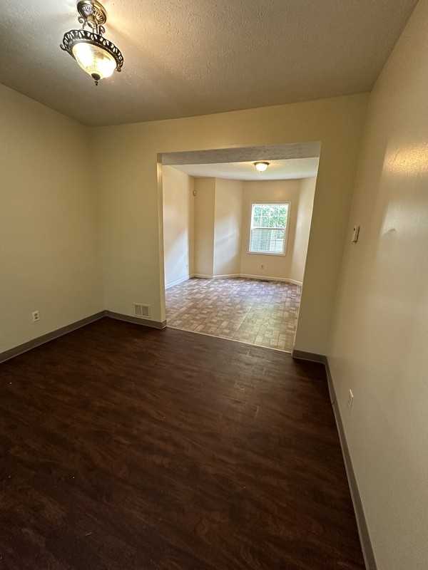 7011 Irvington Ter - Photo 2 of 23