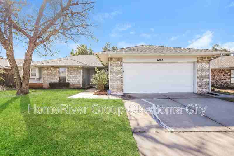 6708 Greenway Dr - Photo 2 of 21