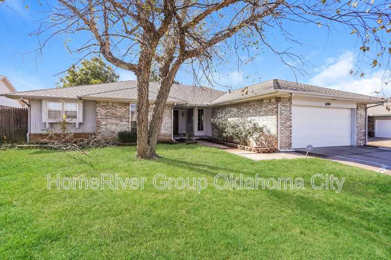 6708 Greenway Dr - Photo 3 of 21