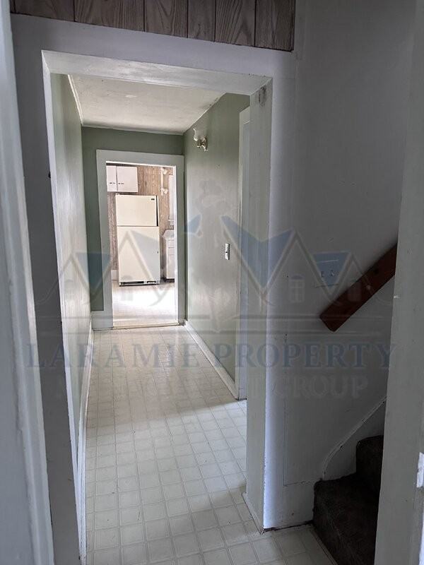 511 E Fremont St - Photo 6 of 16