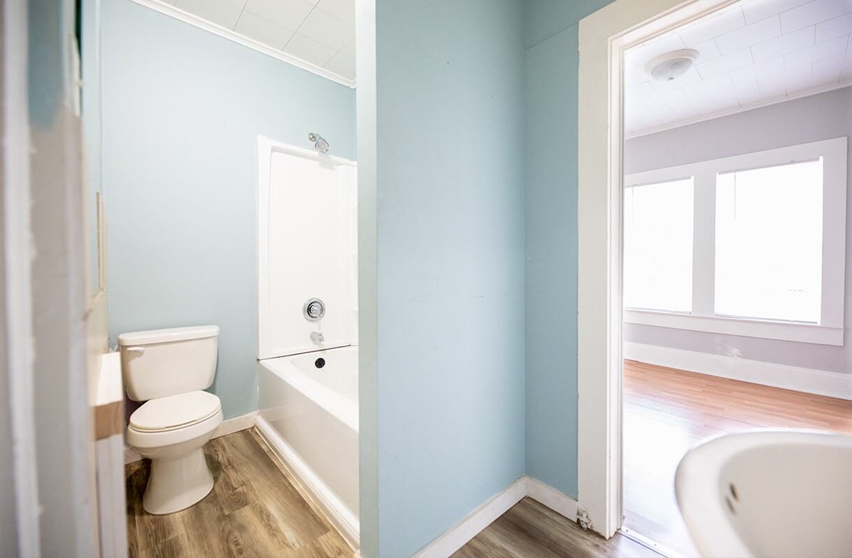 614 17th St - Photo 5 of 9