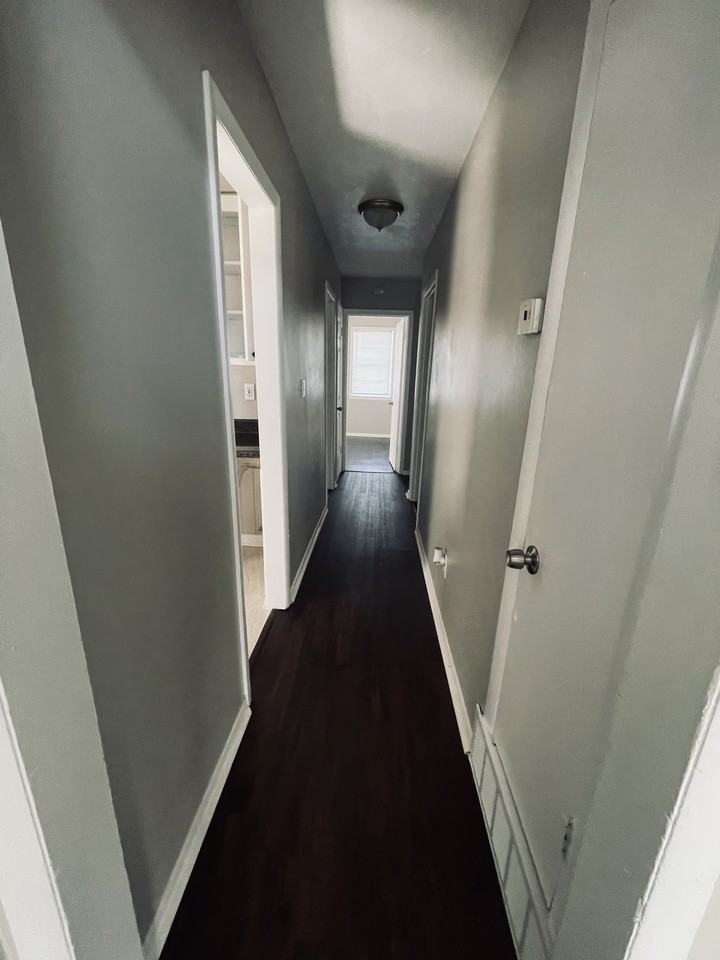 3395 Edgar St - Photo 7 of 15