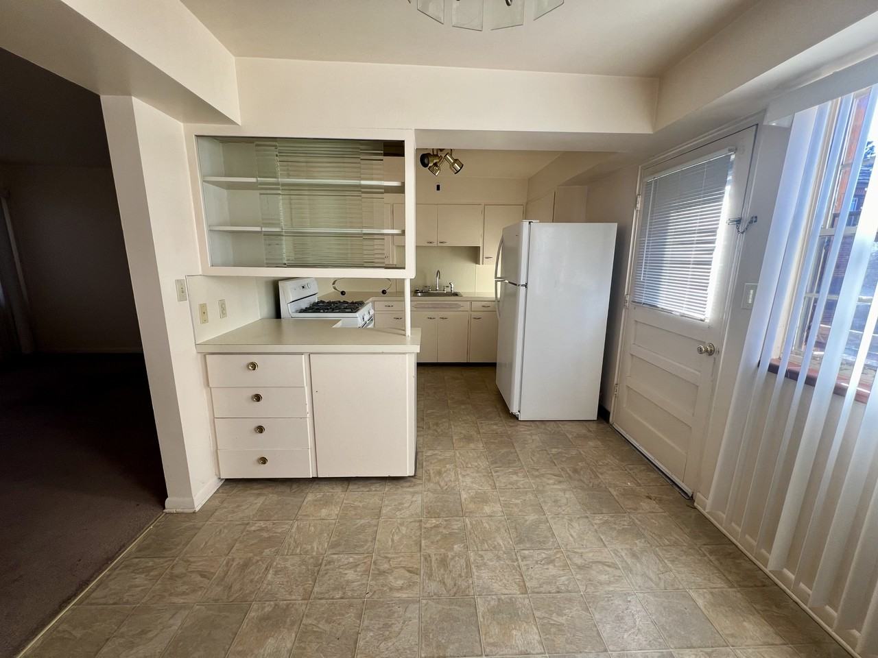 700 W 1St Ave - Photo 3 of 13