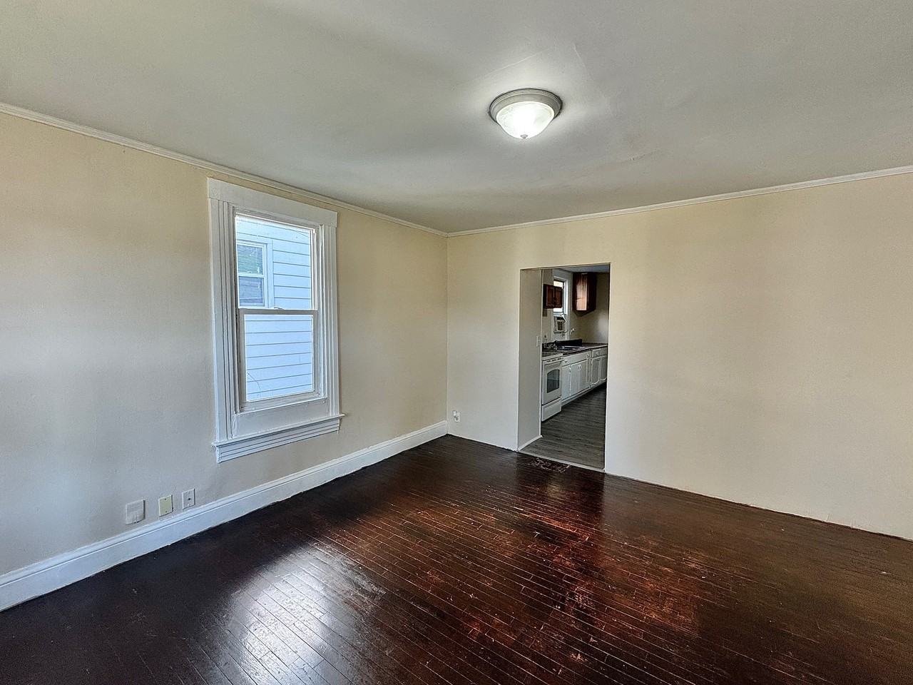 1232 N 4Th St - Photo 2 of 10