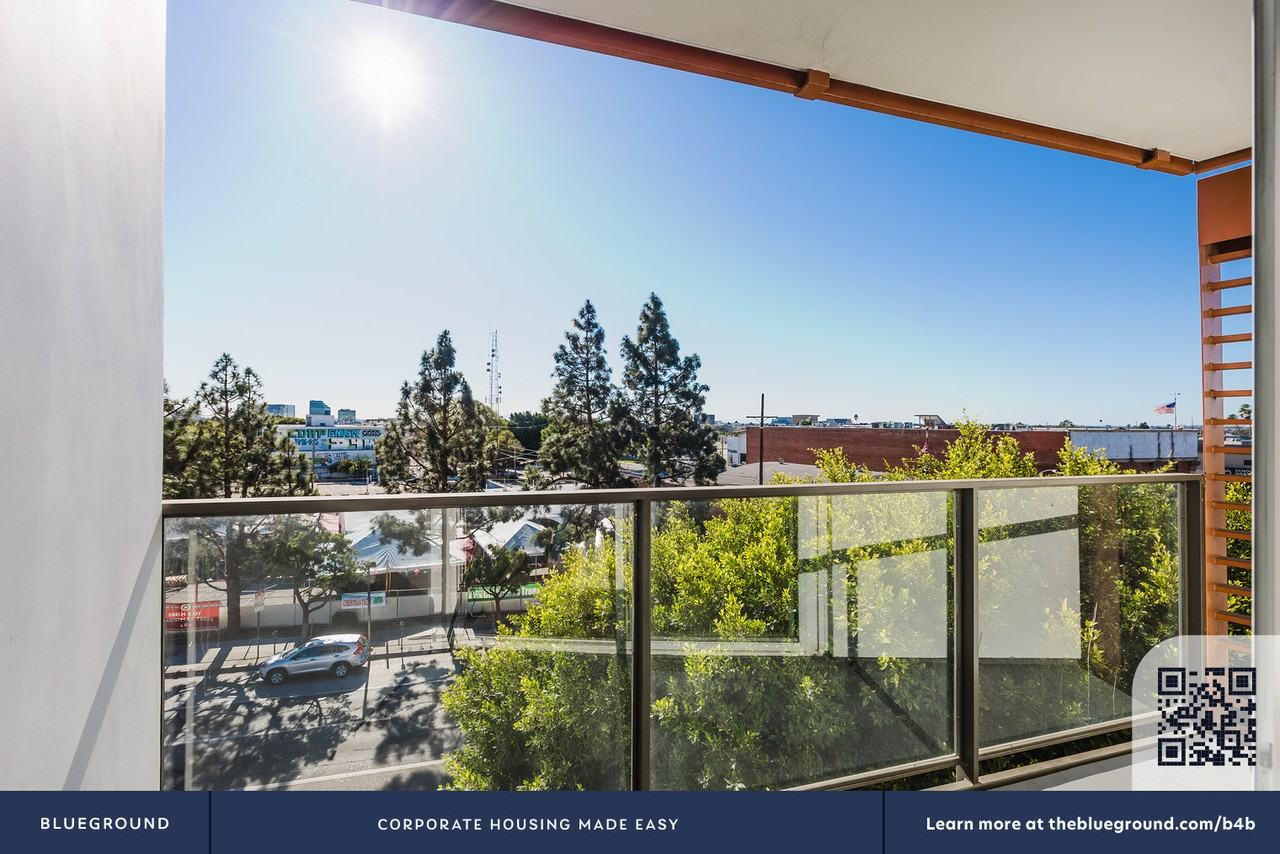 1539 Purdue Avenue - Photo 6 of 51