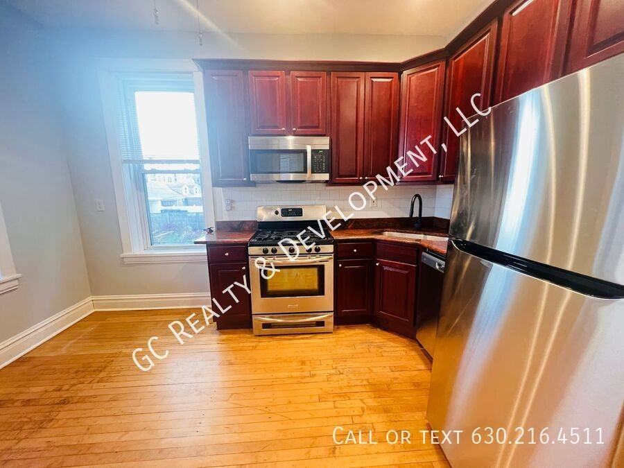 2723 N Kimball Ave #1 - Photo 3 of 39