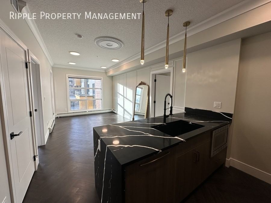 150 Dieppe Dr Sw #246 - Photo 2 of 10