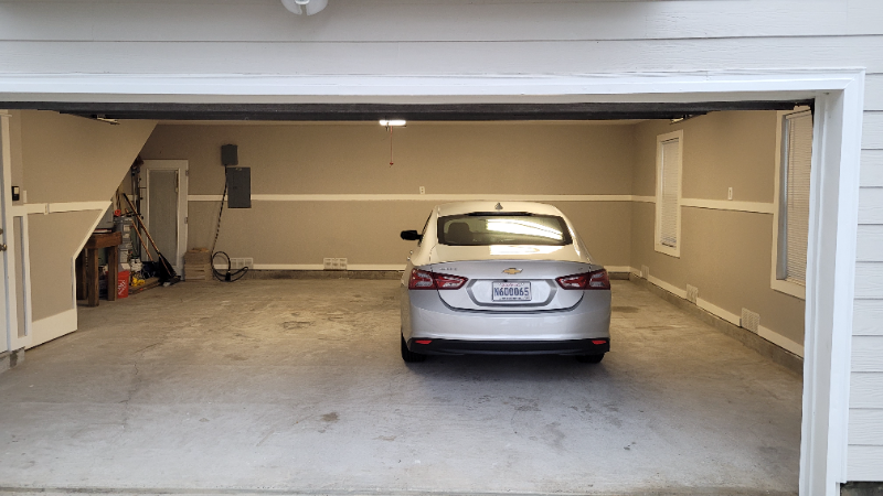 229 Tecumseh Ln - Photo 3 of 31