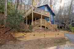 524 Clubhouse Dr - Photo 1 of 1