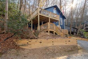 524 Clubhouse Dr - Photo 1 of 1