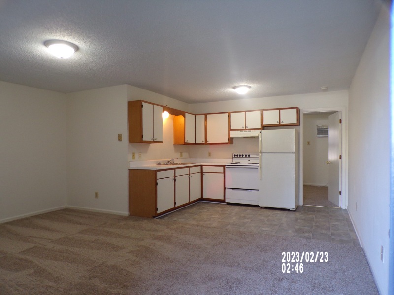 2645 Macgregor Downs Rd #E - Photo 3 of 7