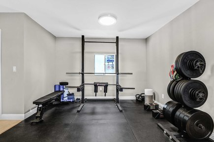 611A Fenton St - Photo 3 of 4