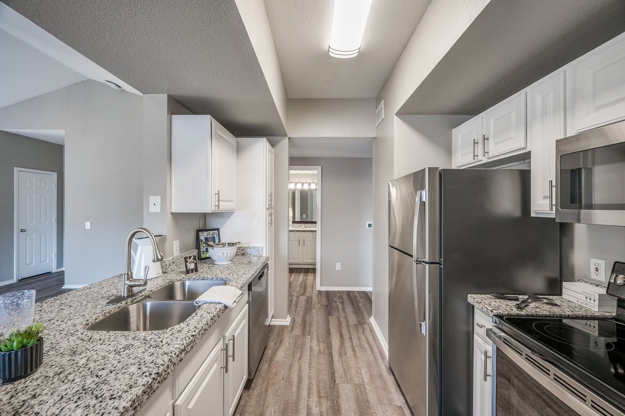 Riverbend - Photo 2 of 43