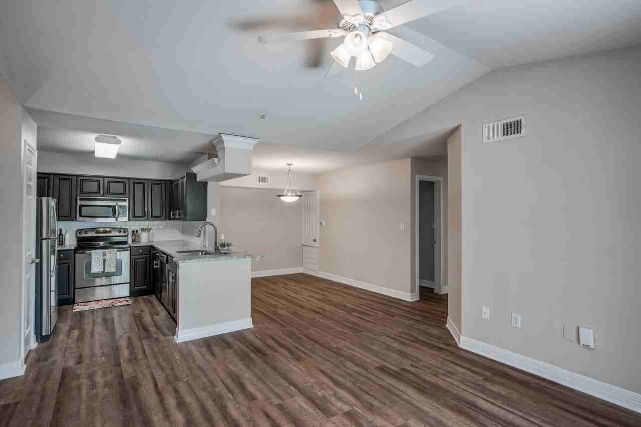 St. Andrews - Photo 5 of 50