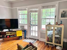 869/873 - Photo 1 of 1