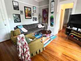 869/873 - Photo 1 of 1