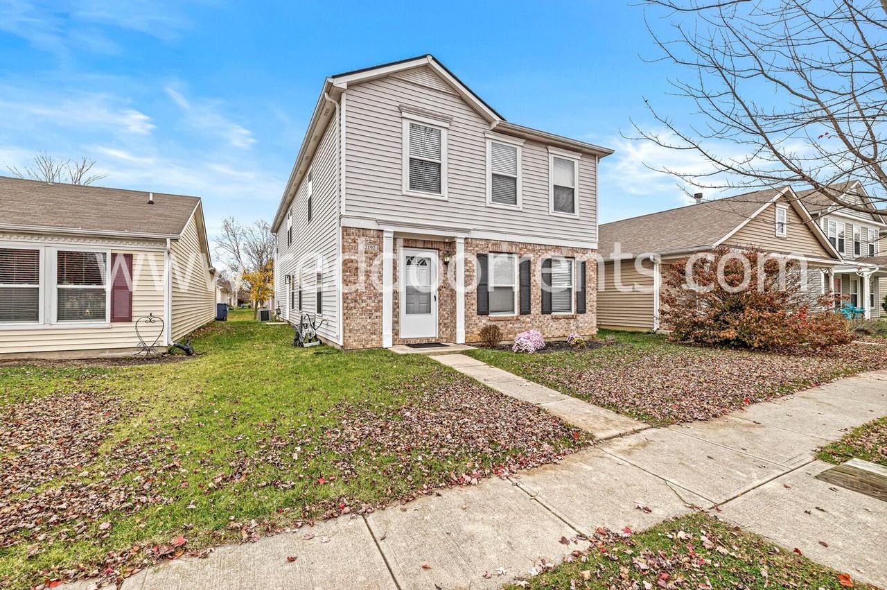 12192 Maize Dr - Photo 4 of 31