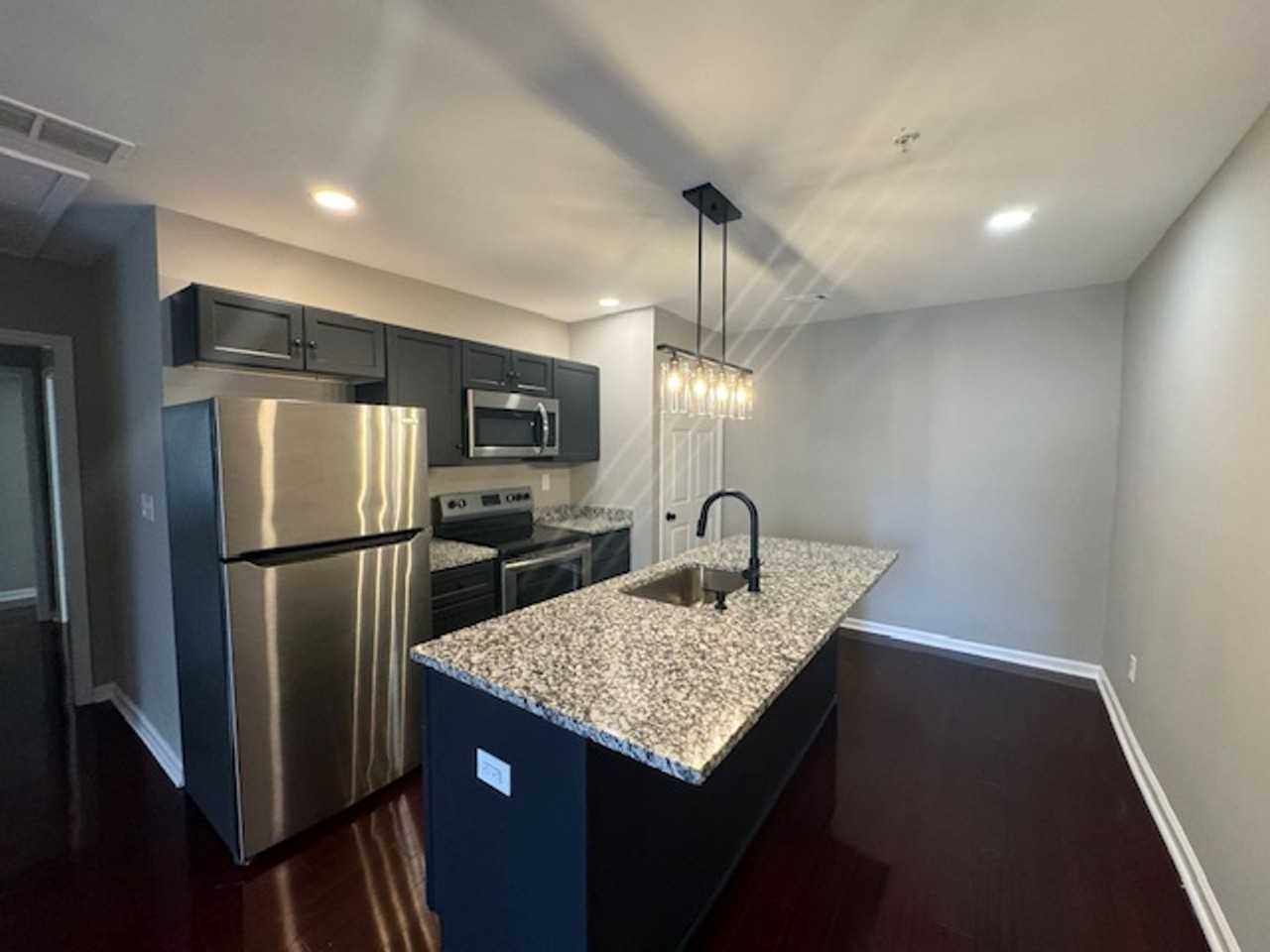 147B N Main St - Photo 2 of 7