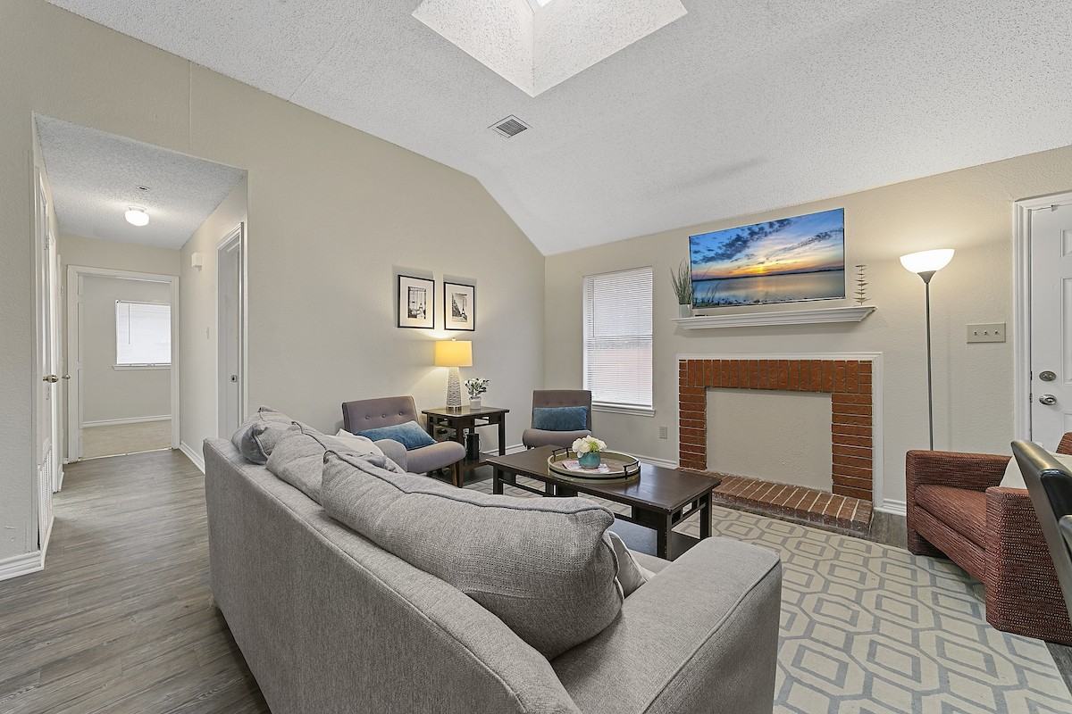 Walnut Hill Ln & Cypress Ln #1E - Photo 3 of 25