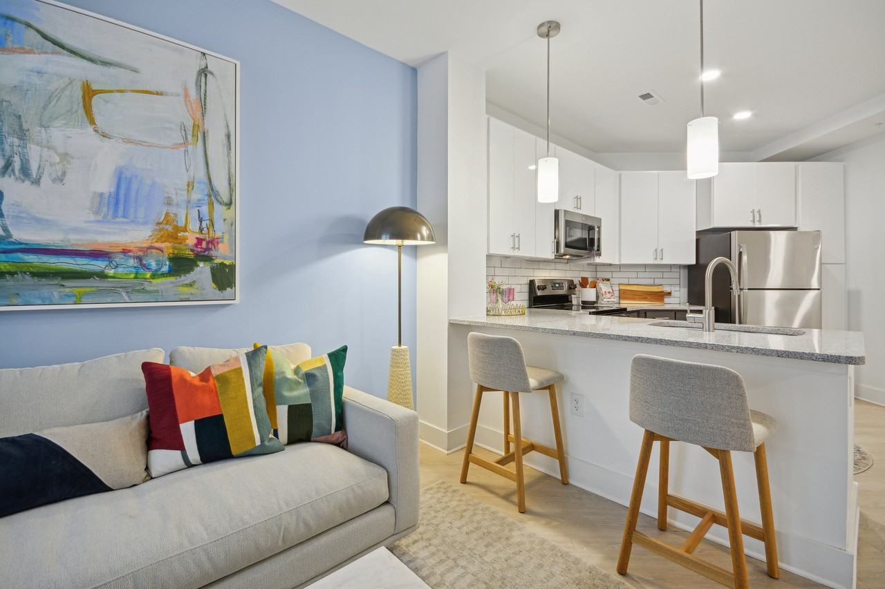 Link Apartments® Calyx - Photo 7 of 36