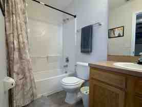 De Kalb Avenue - Photo 1 of 1