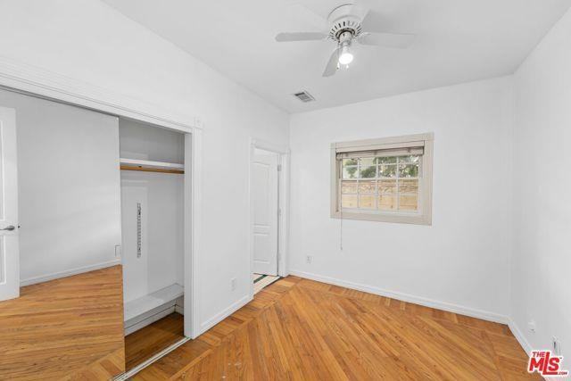 740 Hartzell St - Photo 3 of 8