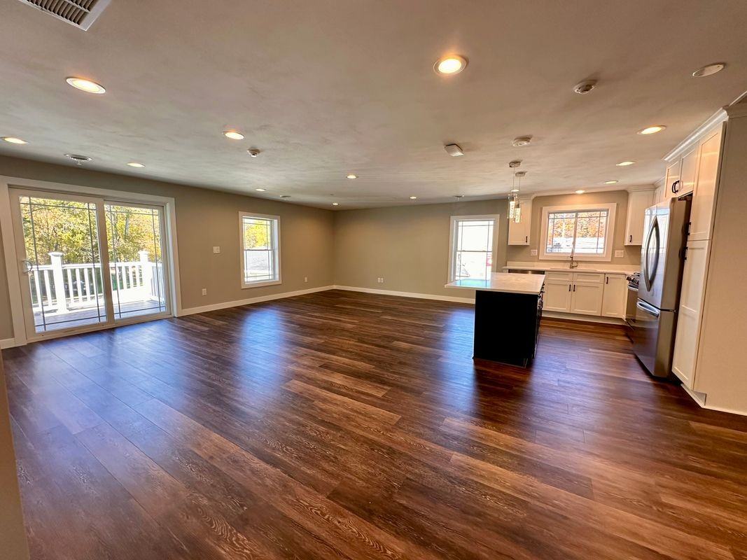 115 Genesee St - Photo 2 of 15