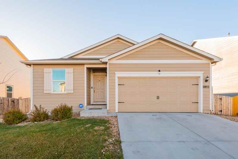 2053 Monte Vista Dr - Photo 2 of 21