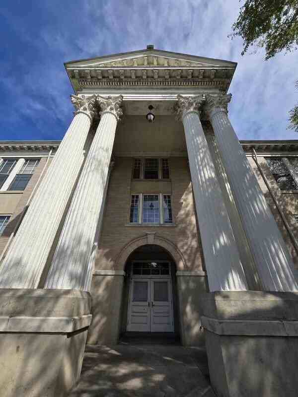 600 W Washington St #104 - Photo 6 of 47