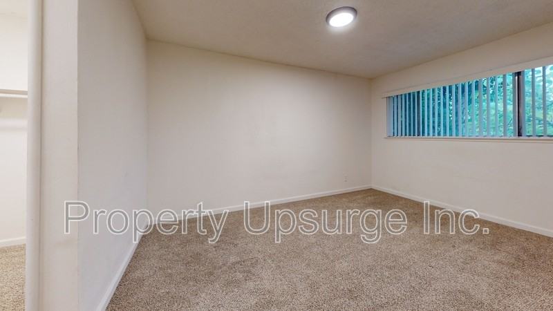 330 Bird St #28 - Photo 5 of 16