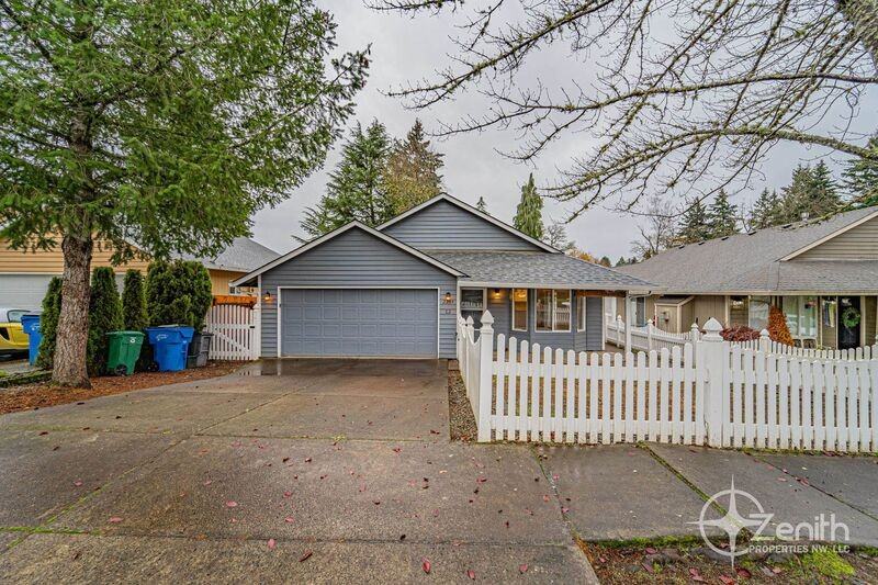 2209 Ne 52nd St - Photo 2 of 30