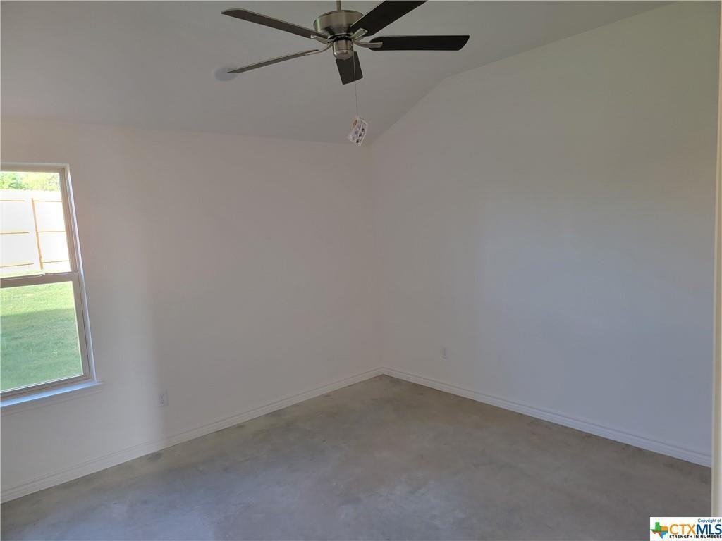 4404 Water Street - Photo 4 of 8