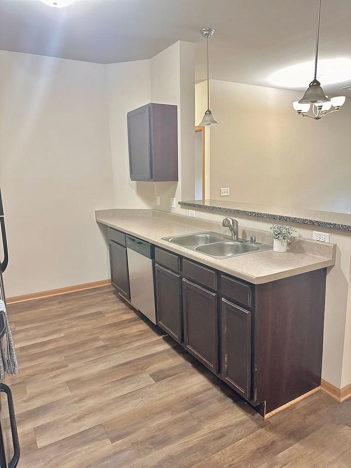Fairway Glen Apartments - Photo 6 of 26