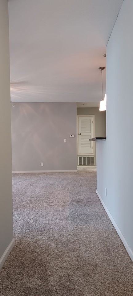 Foxboro Apartments - Photo 2 of 42