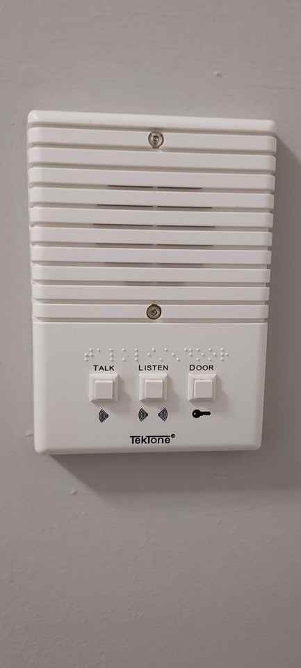 Foxboro Apartments - Photo 4 of 42