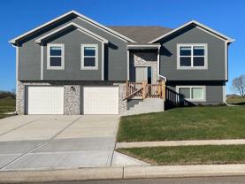 702 Summer Dawn Cir - Photo 1 of 1