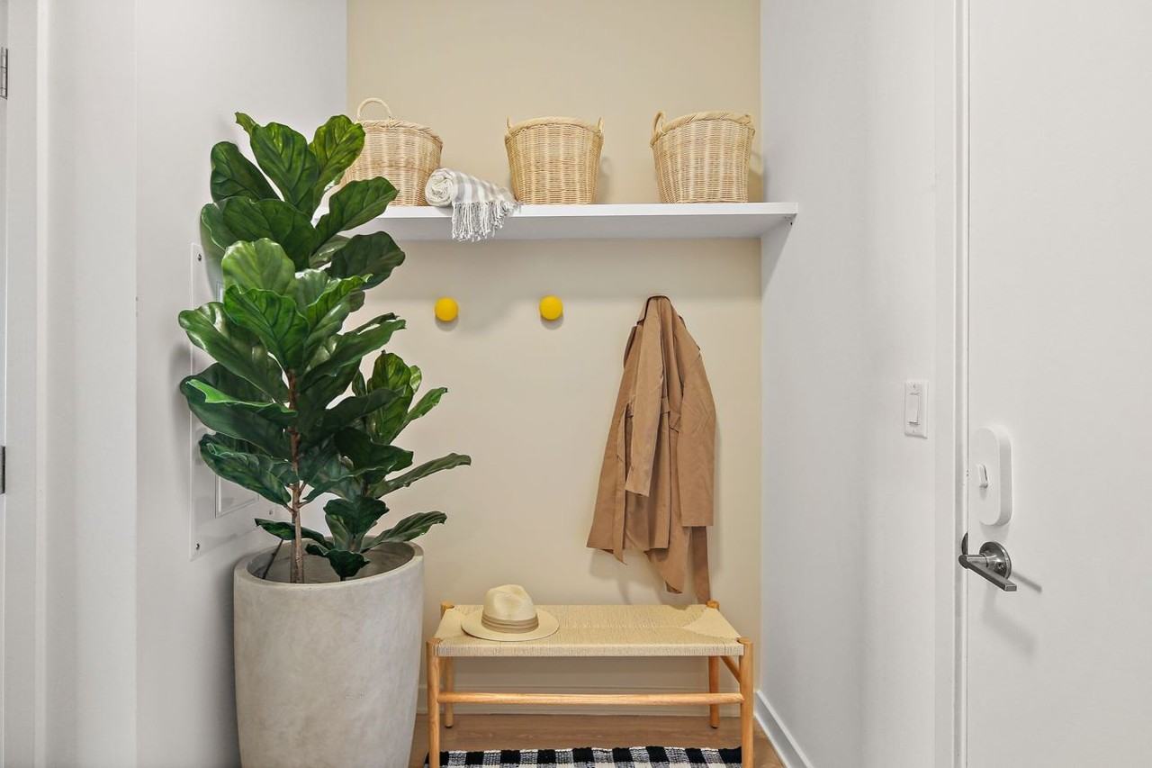 HOHM - Photo 7 of 50