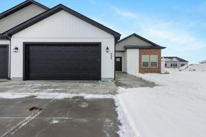 featured image of 535 S Cutler Ave