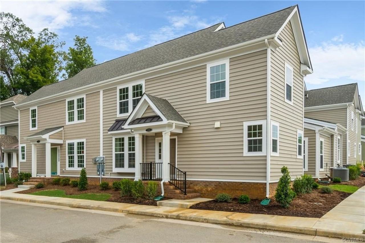 2389 Prince John Ct - Photo 2 of 26