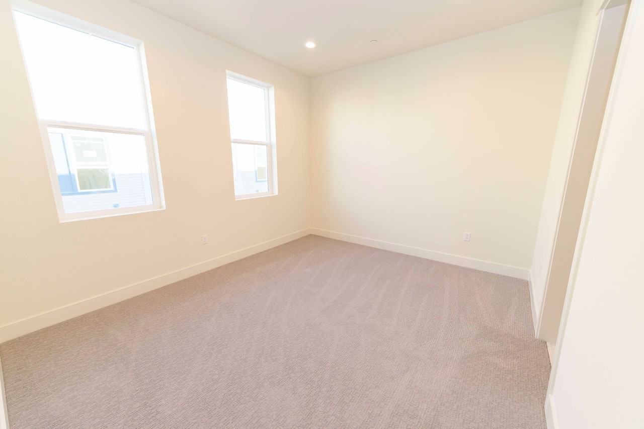 182 Nexus Loop - Photo 7 of 17