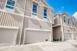 featured image of 5610 Patrick St