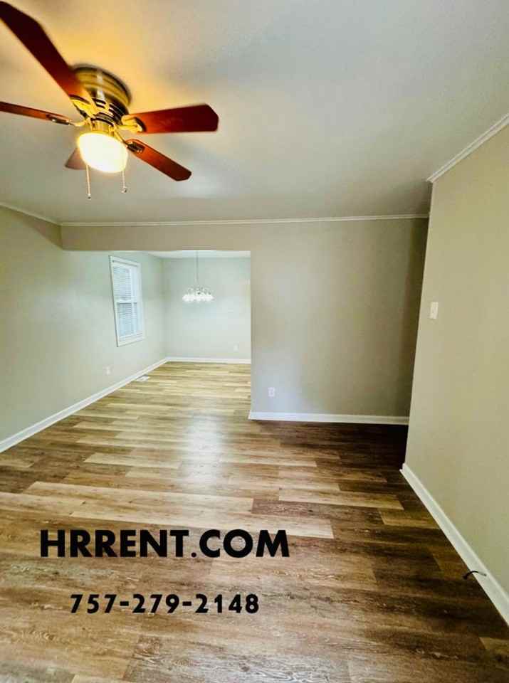 604 Sedgefield Dr - Photo 2 of 20